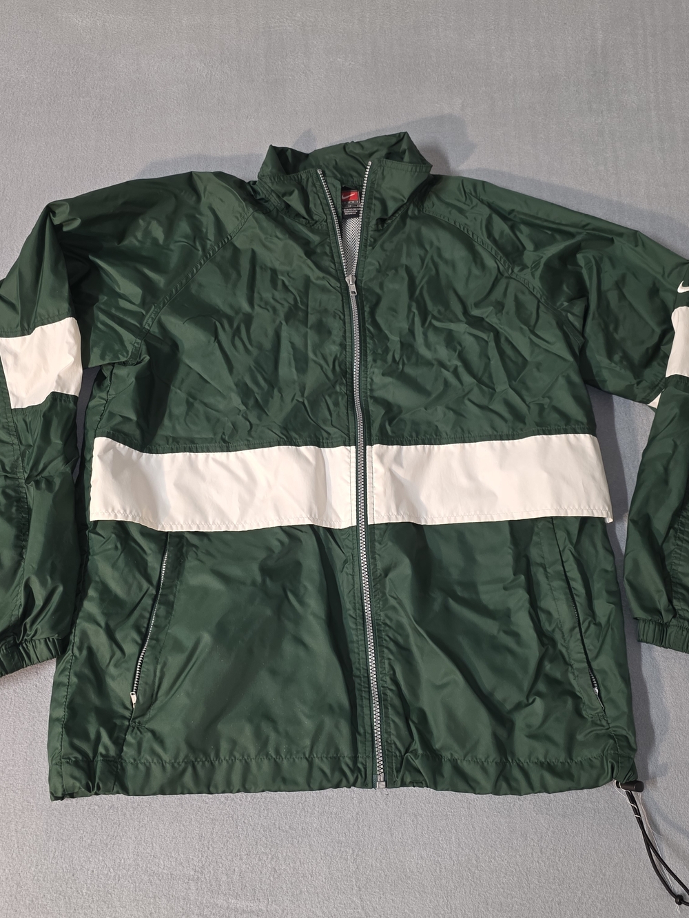 Vintage Nike Men's Color Block Windbreaker Size Medium